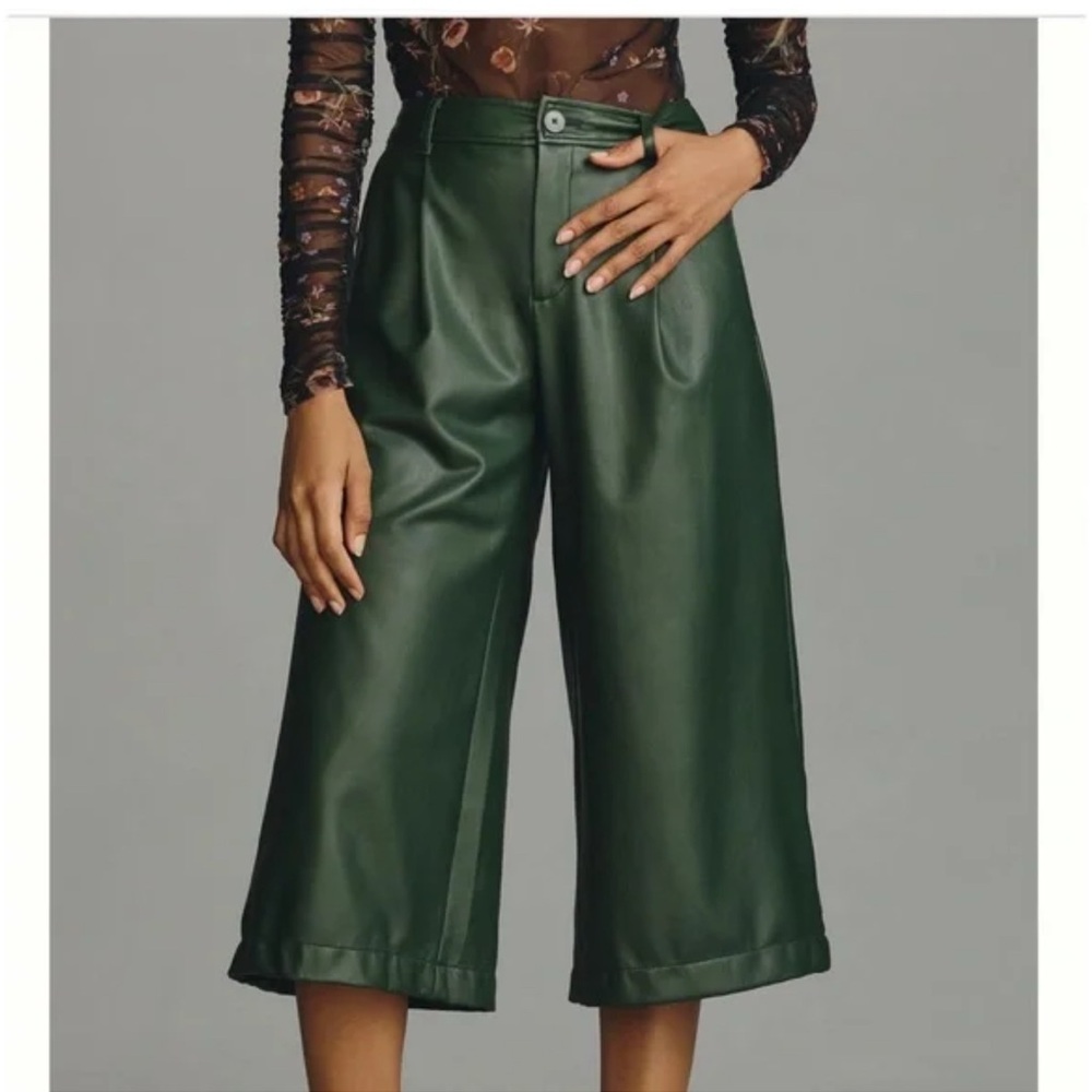 By Anthropologie womens faux leather culottes size 8P